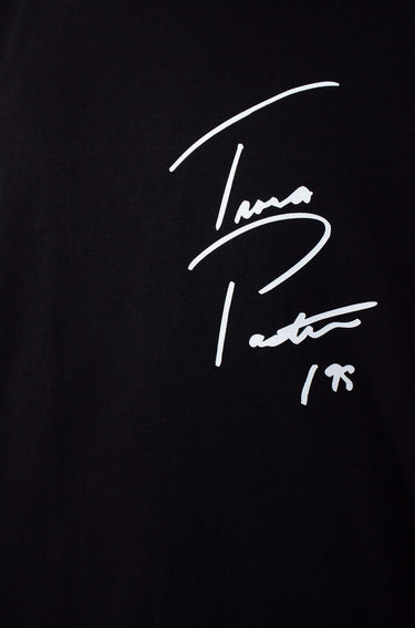 Camiseta-Regular-Travis-Culturewise-MNY-MKRS