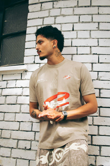 Camiseta-Regular-Flame-Beige-Culturewise-MNY-MKRS-04